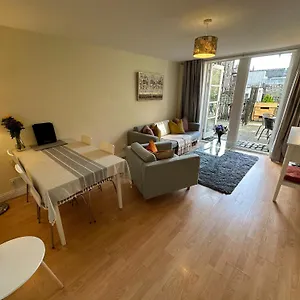 Apartment Castle Wynd Old Town, Edinburgh