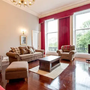 Joivy Spacious In New Town Prime Location Apartment