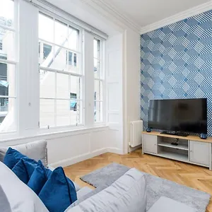 Luxury Renovated 1 Bed Nr St - Super Apartment