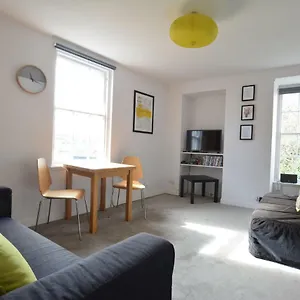 The Bolthole - Fantastic Old Town Location! Apartment