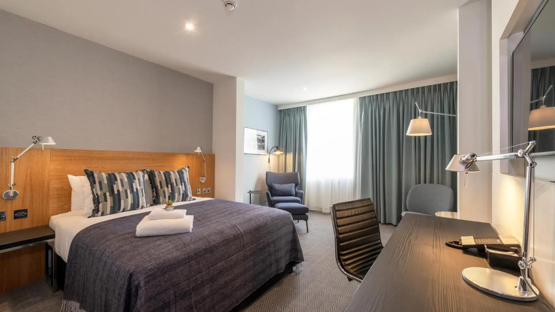 Apex City Of Edinburgh Hotel