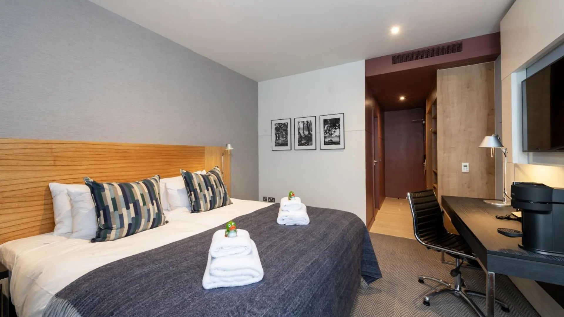 Apex City Of Edinburgh Hotel 4*,